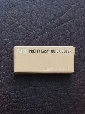 Flirt Pretty Easy Quick Cover Concealer 02 China Doll - Cool New in Box .17oz 5g